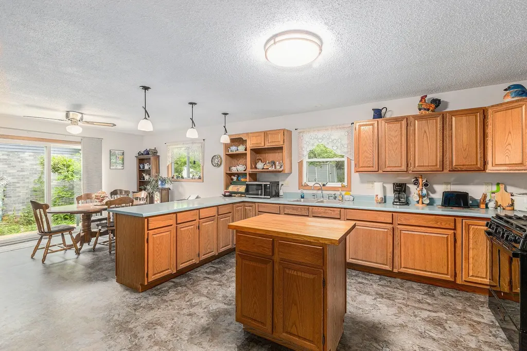 519 Lake Street Crystal Lake Township MI 49635
