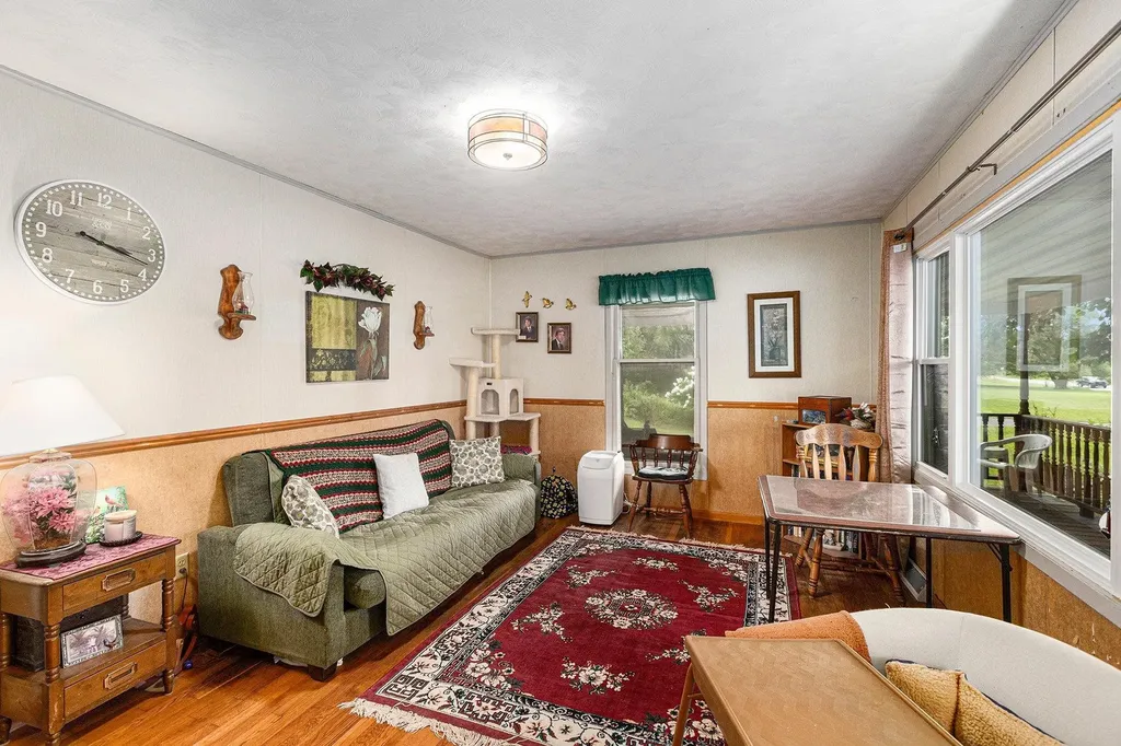 519 Lake Street Crystal Lake Township MI 49635