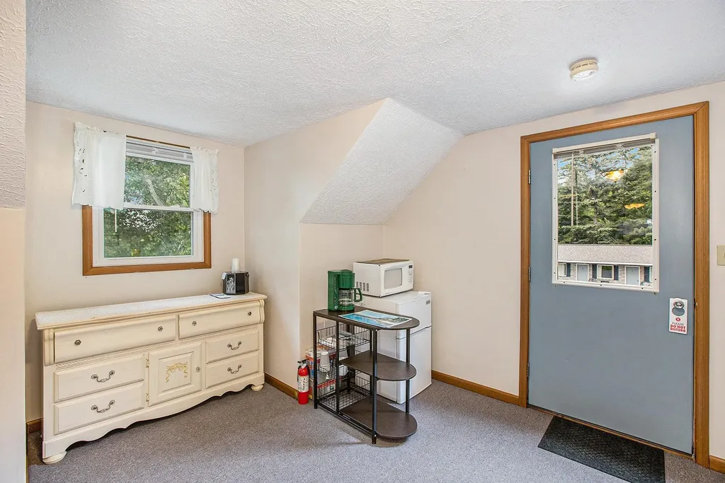 519 Lake Street Crystal Lake Township MI 49635