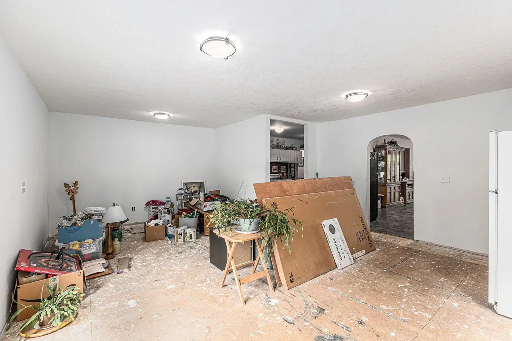 519 Lake Street Crystal Lake Township MI 49635