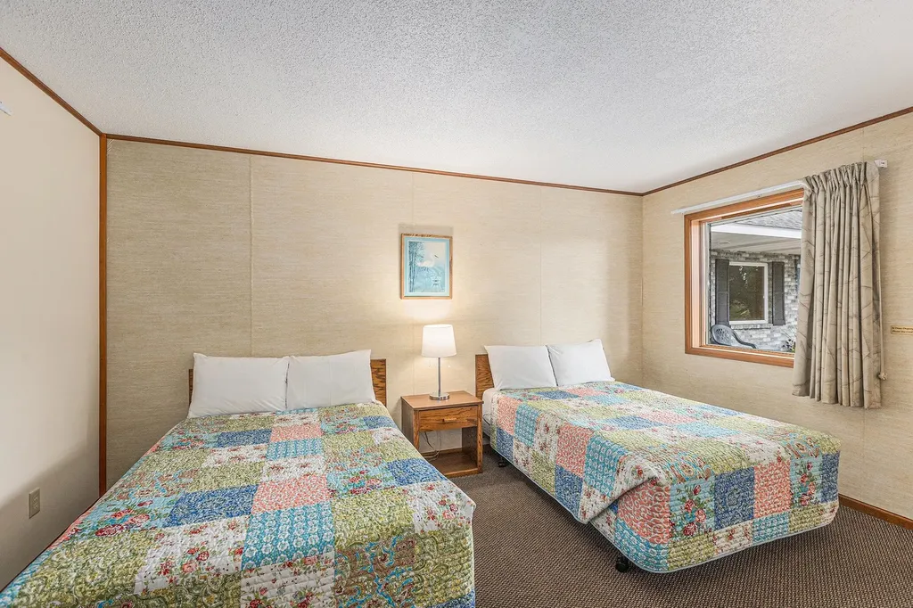 519 Lake Street Crystal Lake Township MI 49635