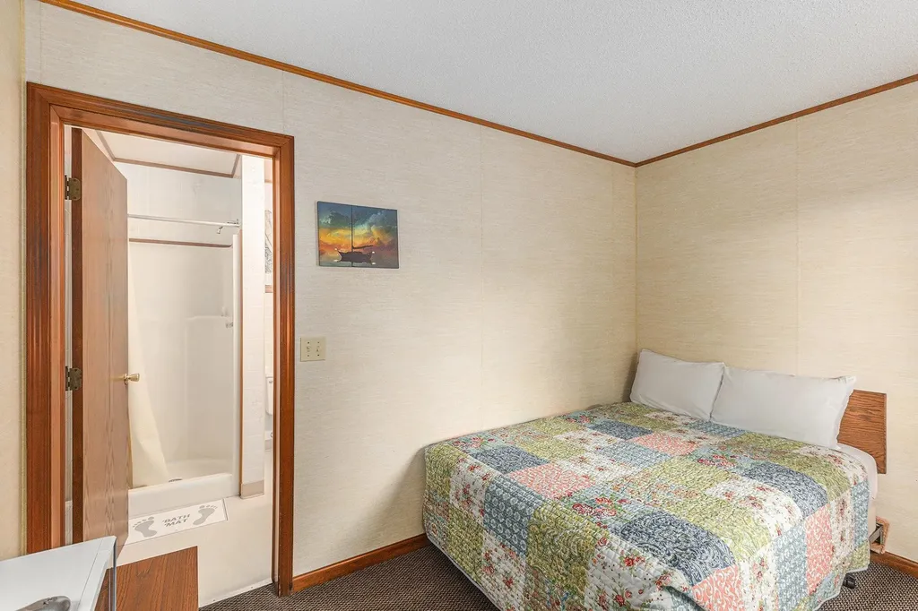 519 Lake Street Crystal Lake Township MI 49635