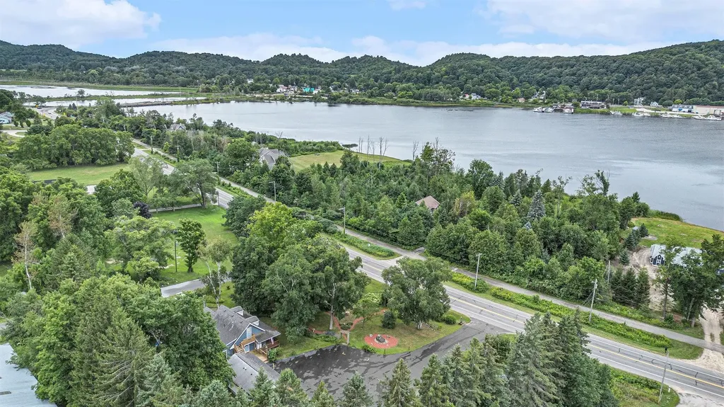 519 Lake Street Crystal Lake Township MI 49635