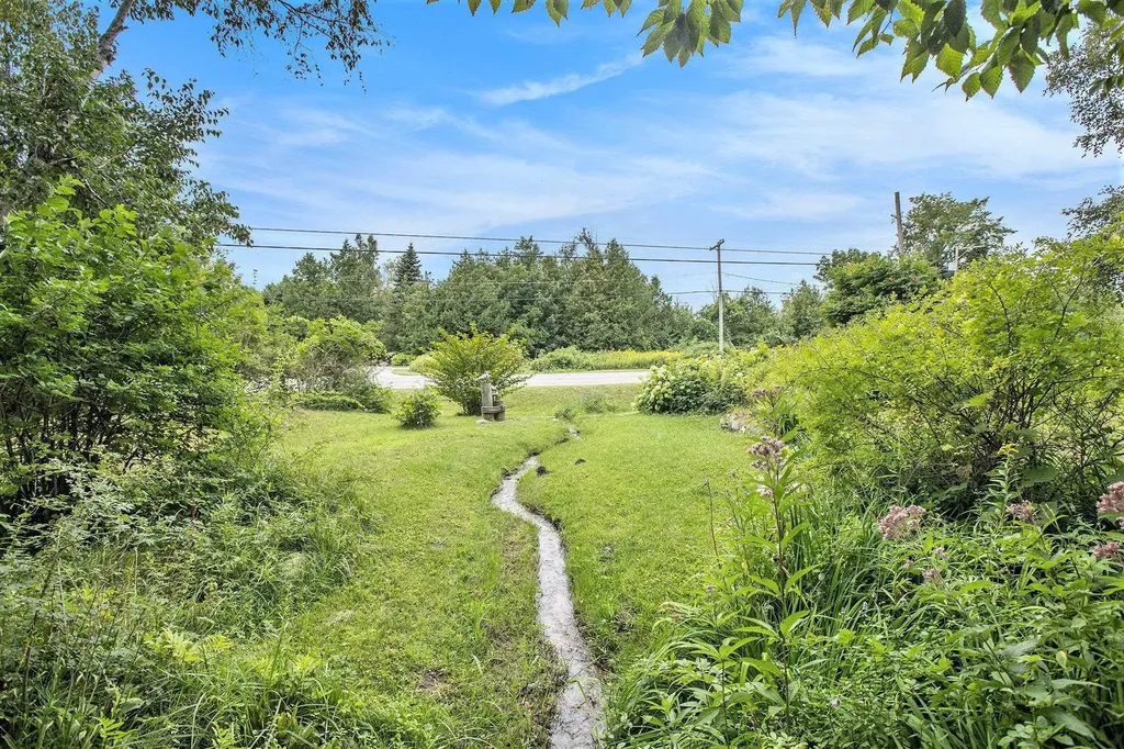 519 Lake Street Crystal Lake Township MI 49635
