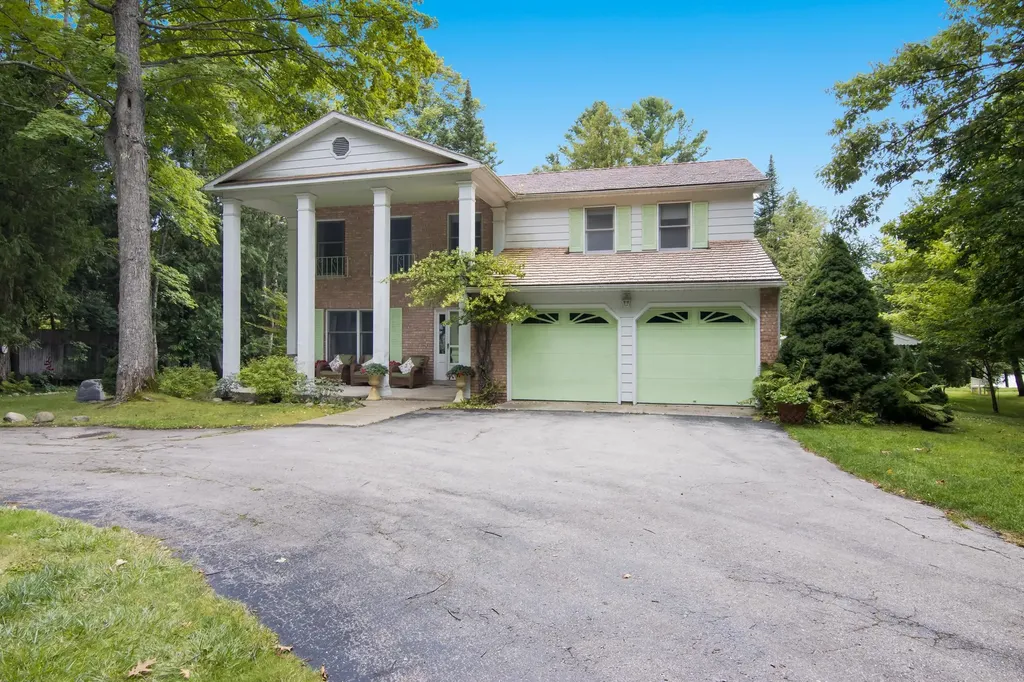 5658 S East Torch Lake Drive Forest Home Township MI 49615