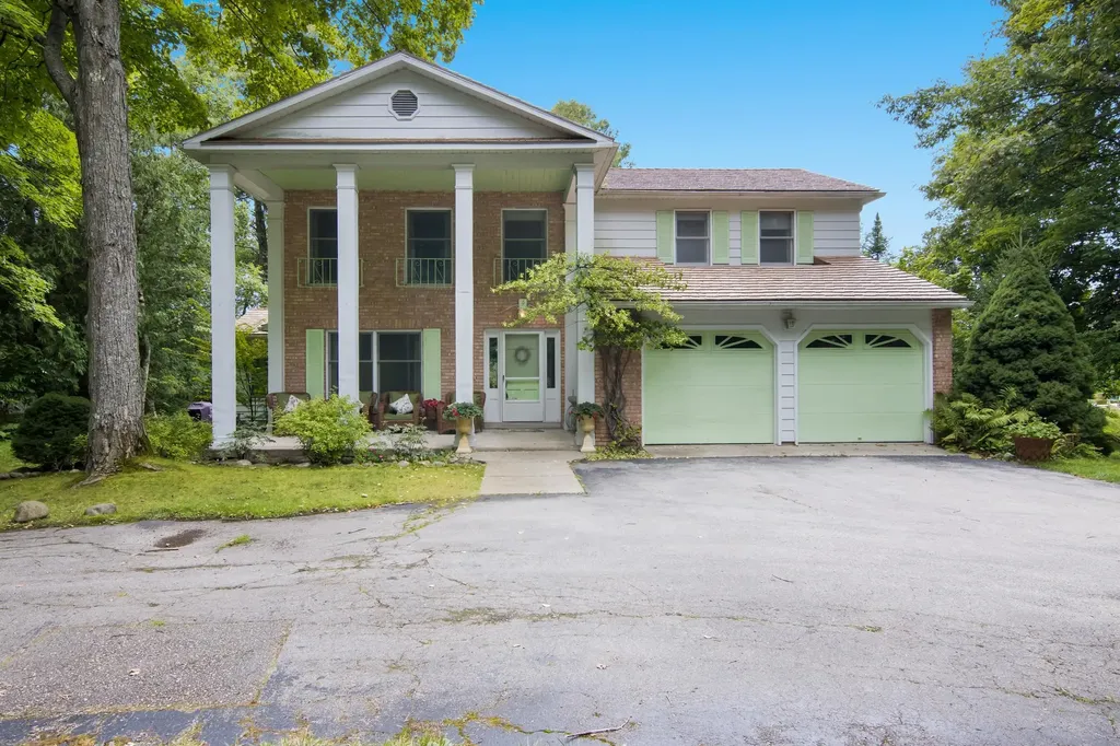 5658 S East Torch Lake Drive Forest Home Township MI 49615