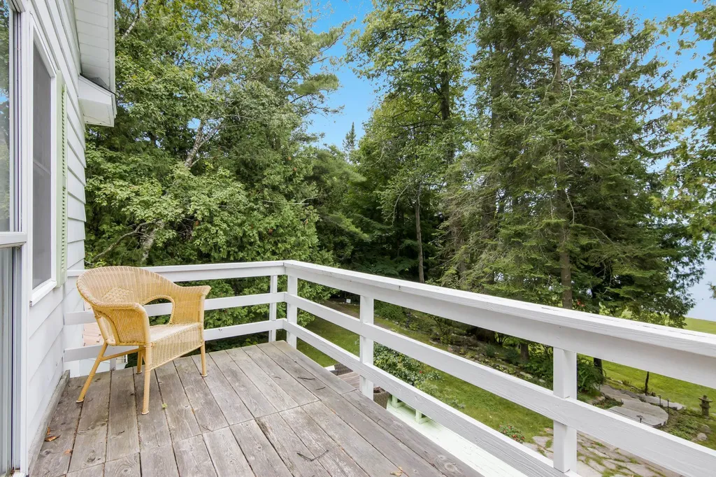5658 S East Torch Lake Drive Forest Home Township MI 49615