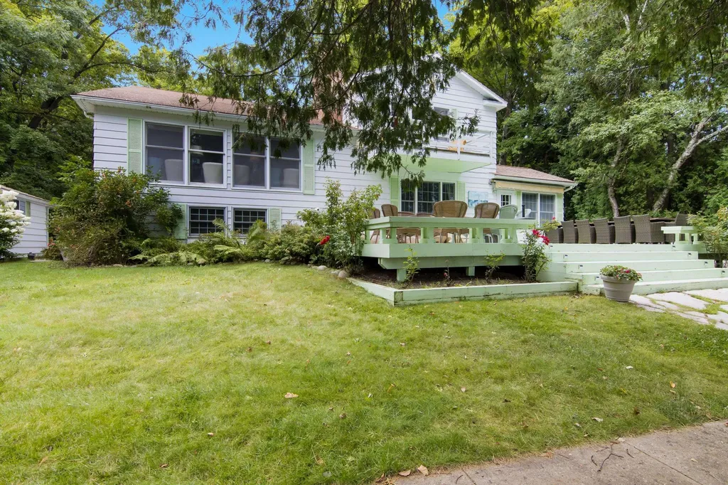5658 S East Torch Lake Drive Forest Home Township MI 49615