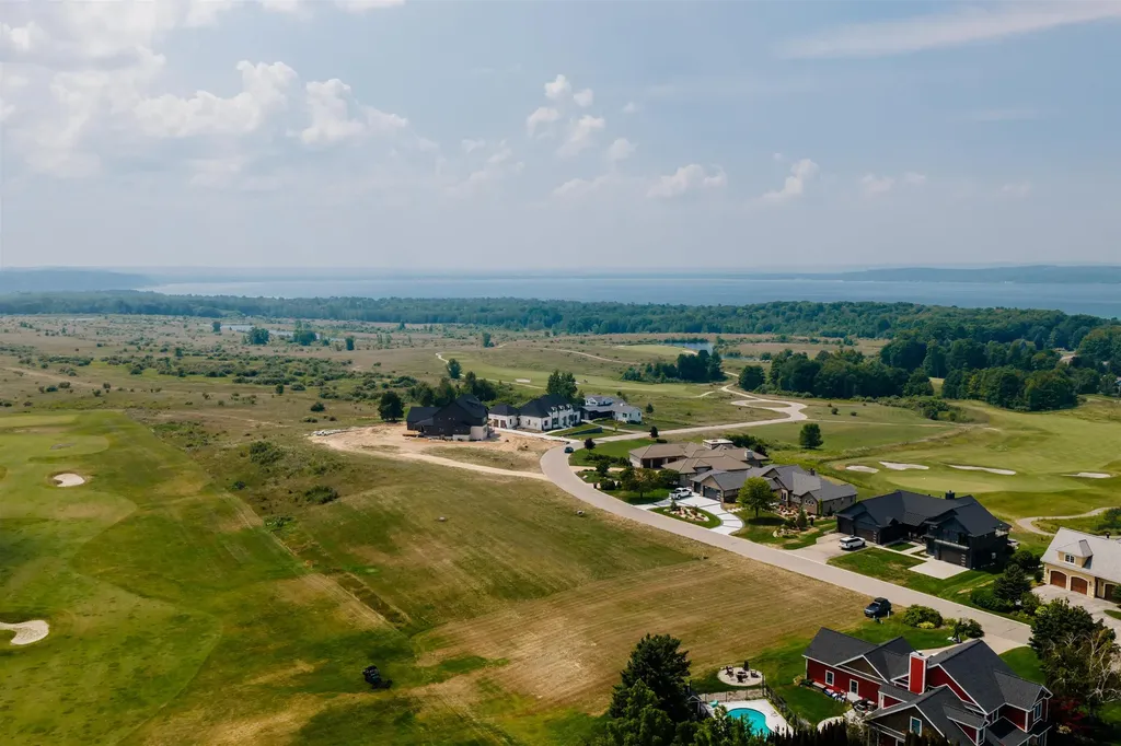 4182 Dornoch Court Acme Township MI 49690