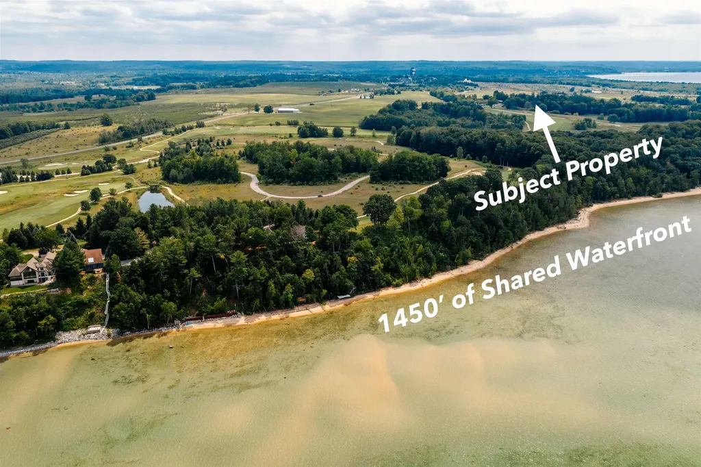4182 Dornoch Court Acme Township MI 49690