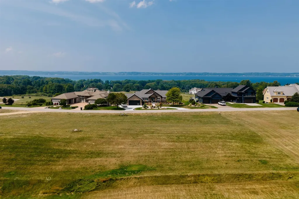4182 Dornoch Court Acme Township MI 49690