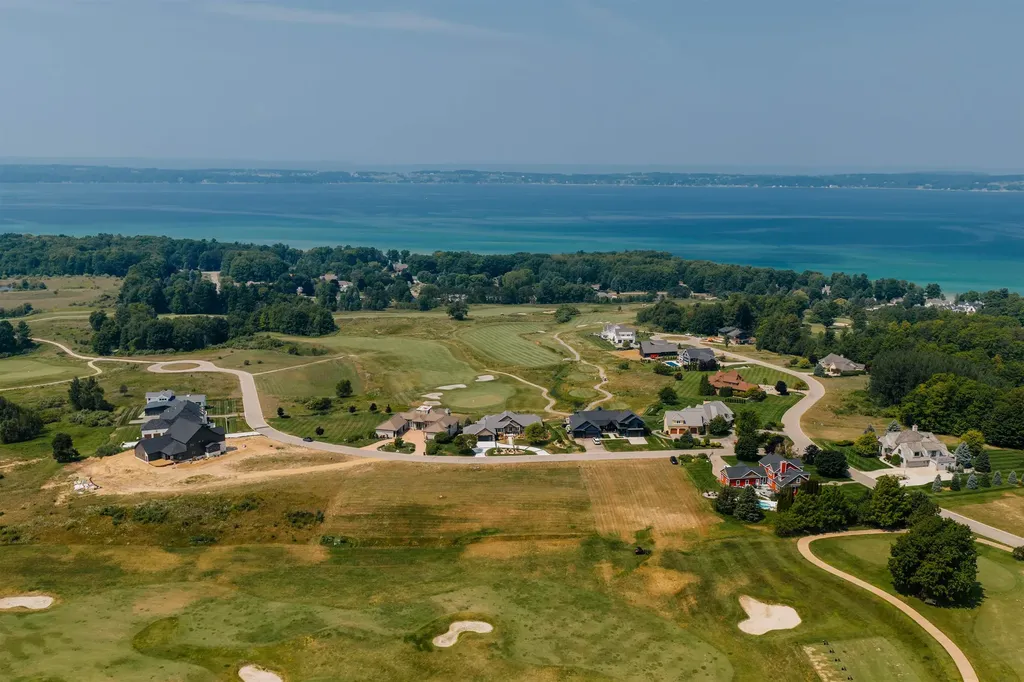 4182 Dornoch Court Acme Township MI 49690