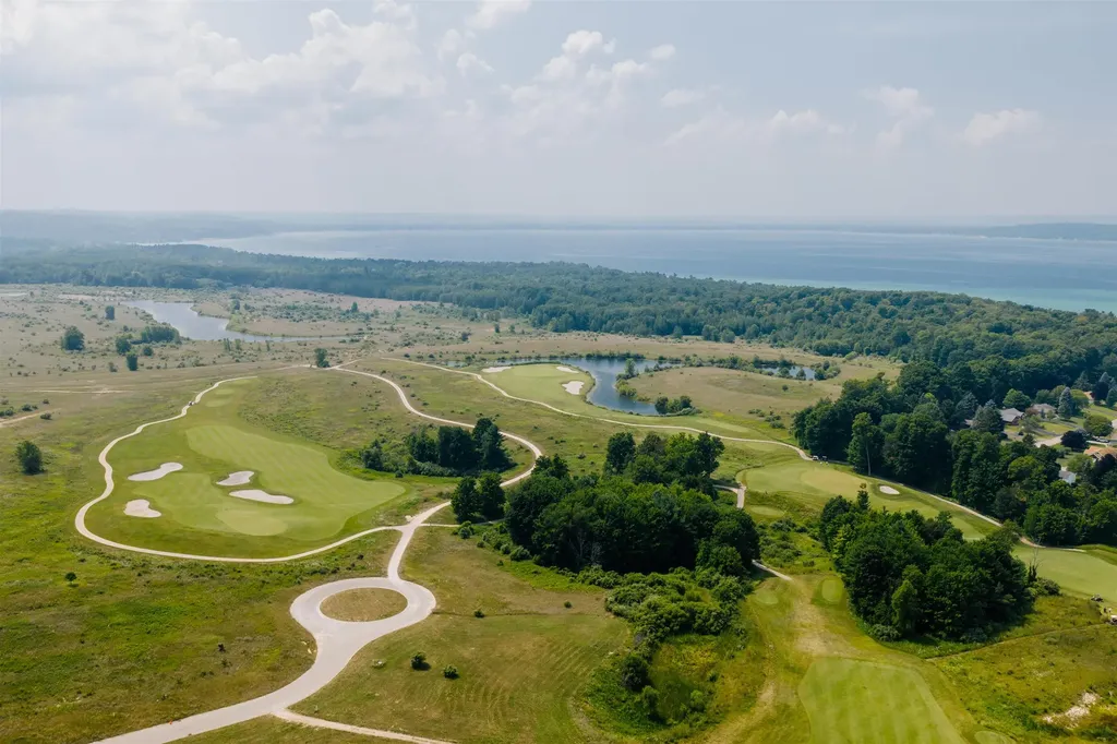 4170 Dornoch Court Acme Township MI 49690