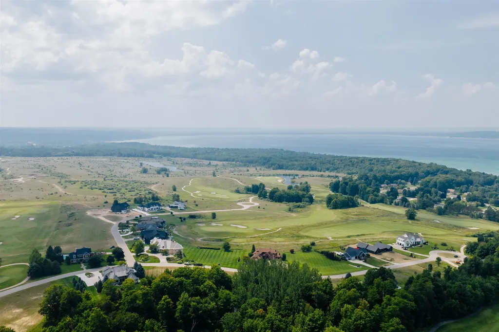 4170 Dornoch Court Acme Township MI 49690