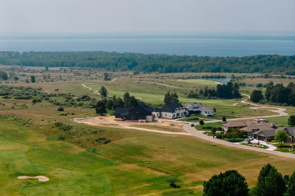 4170 Dornoch Court Acme Township MI 49690