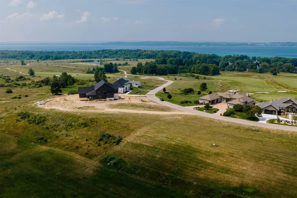 4170 Dornoch Court Acme Township MI 49690