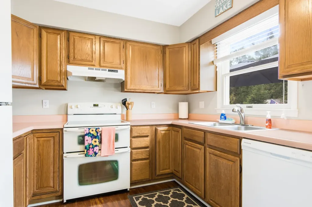 7515 Crystal Beach Road Clearwater Township MI 49676