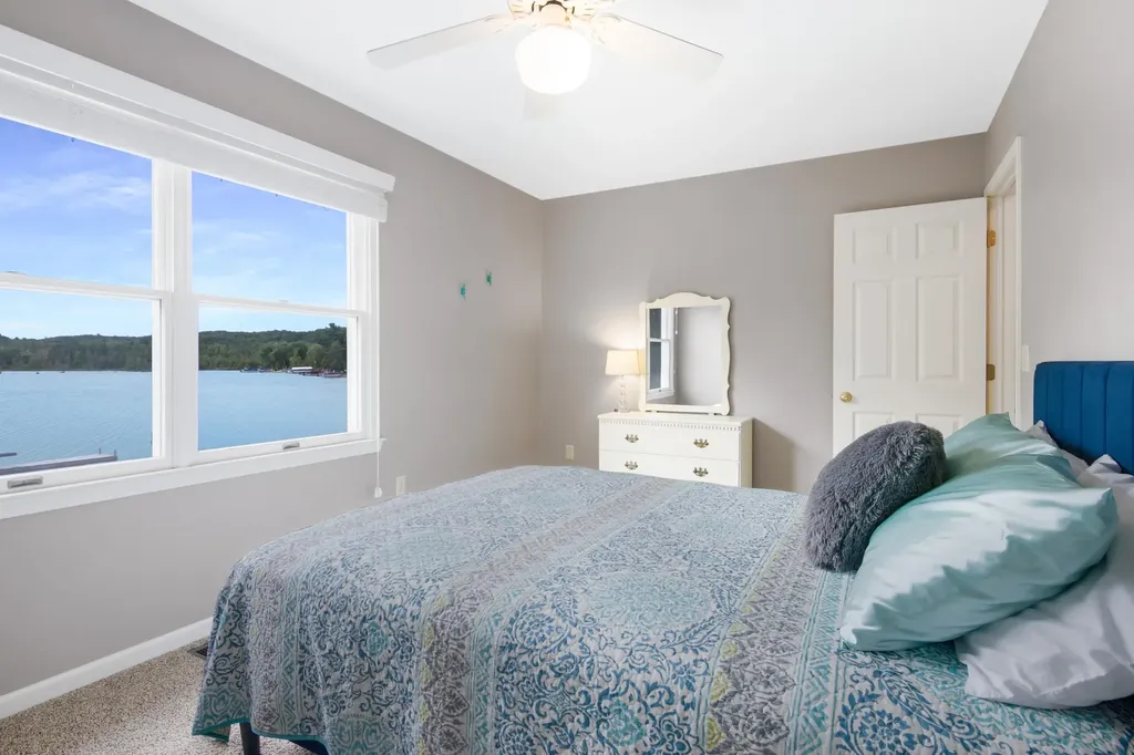 7515 Crystal Beach Road Clearwater Township MI 49676