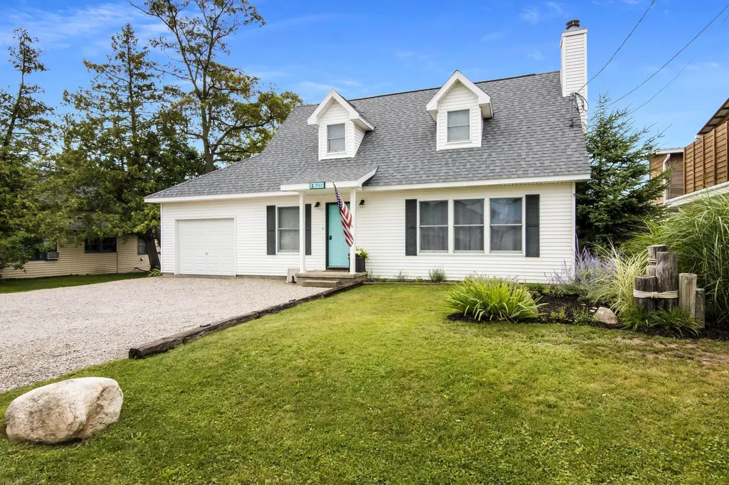 7515 Crystal Beach Road Clearwater Township MI 49676