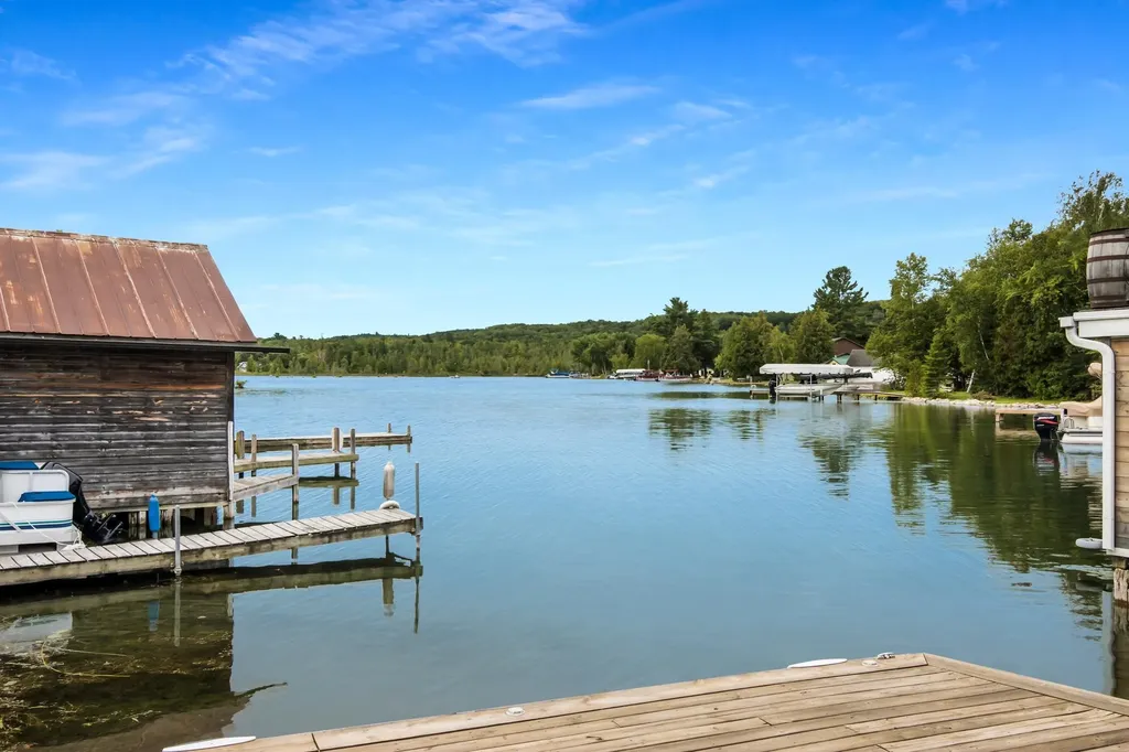 7515 Crystal Beach Road Clearwater Township MI 49676
