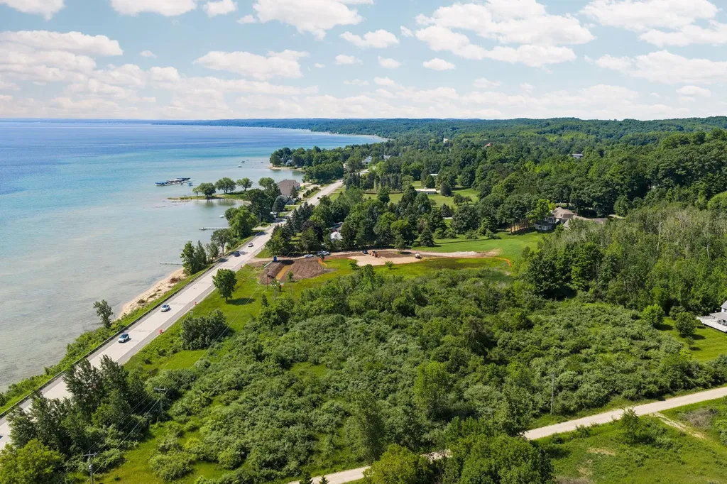 5380 S West Bay Shore Bingham Township MI 49682