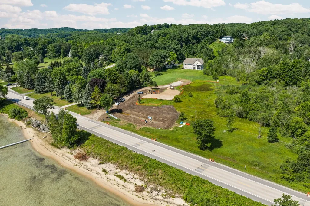 5380 S West Bay Shore Bingham Township MI 49682