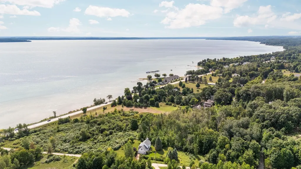 5368 S West Bay Shore Bingham Township MI 49682