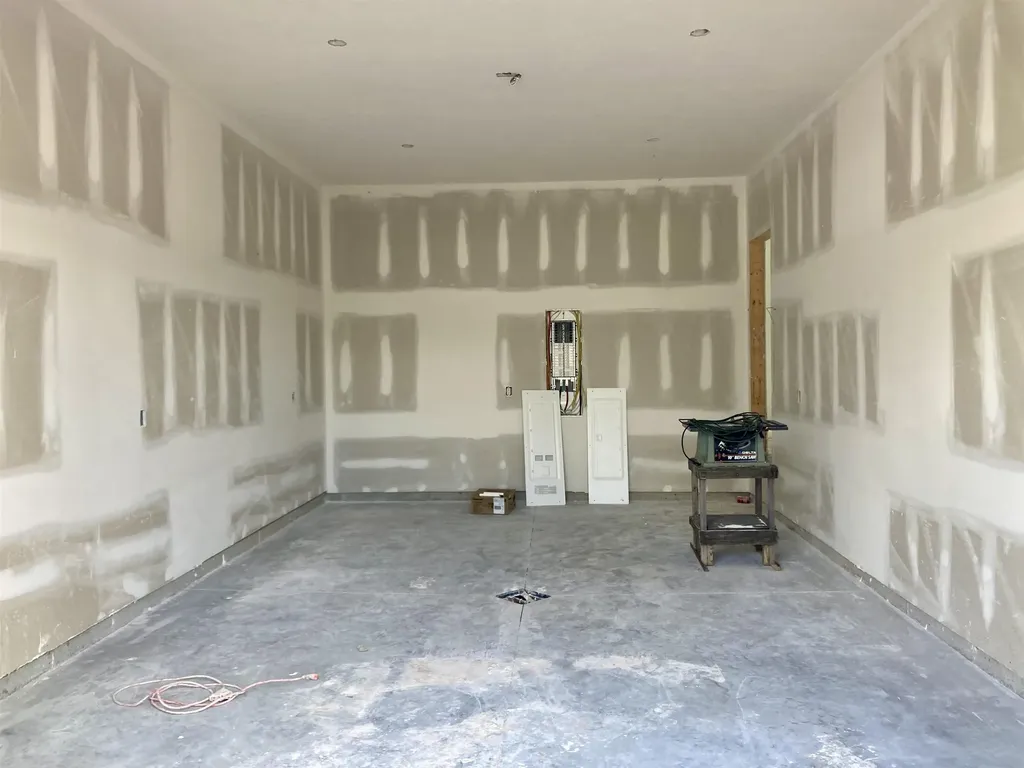 9348 S Flaska Drive Solon Township MI 49621