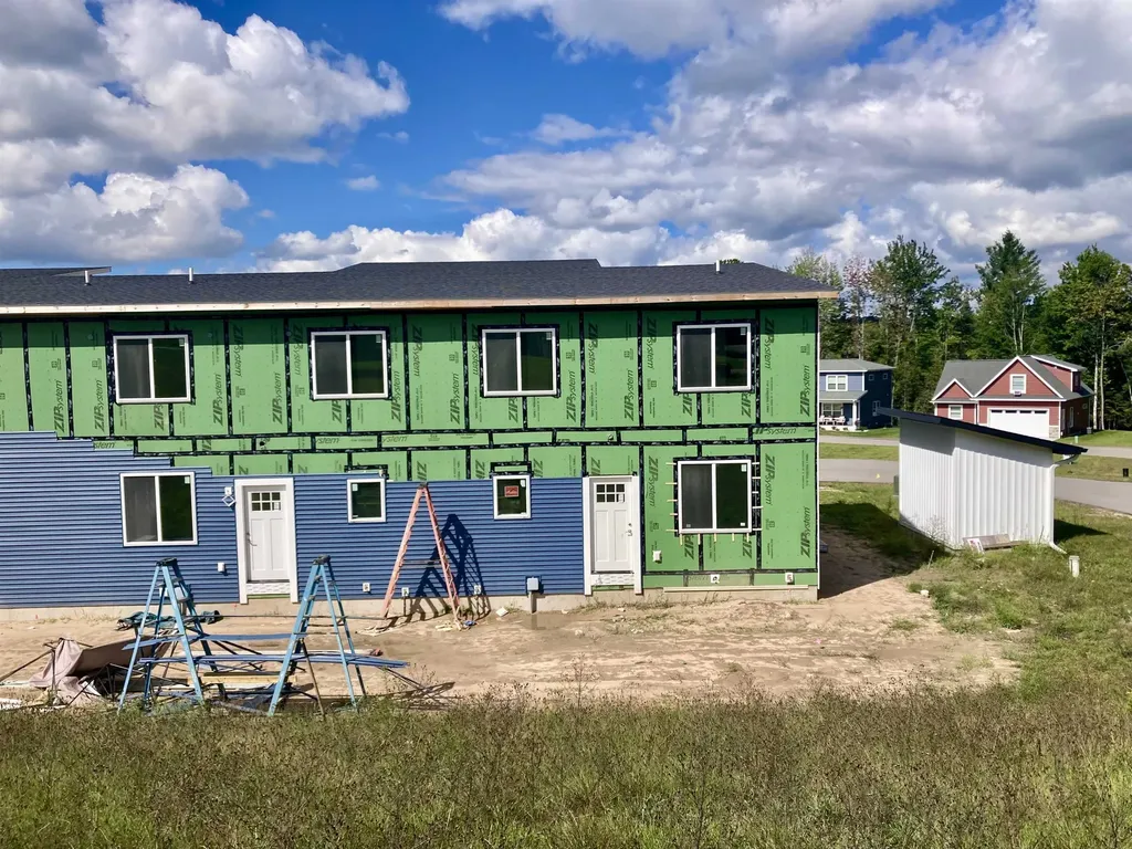 9348 S Flaska Drive Solon Township MI 49621