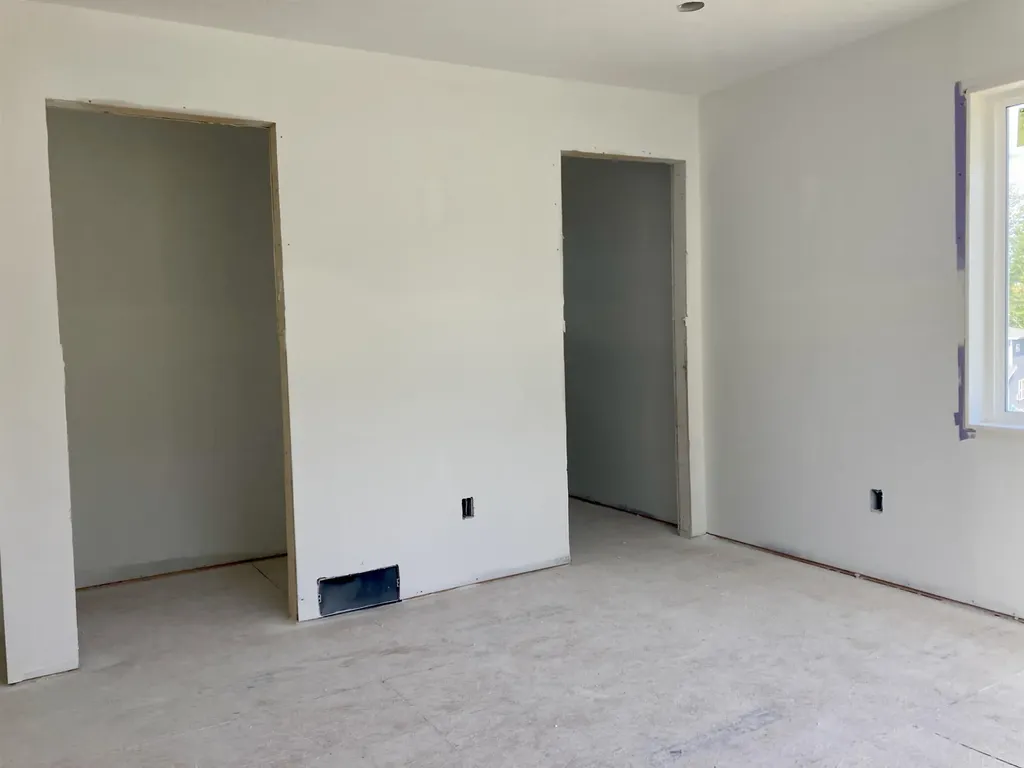 9348 S Flaska Drive Solon Township MI 49621