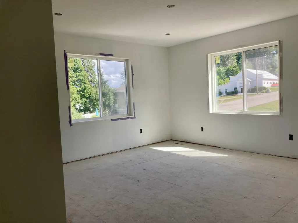9348 S Flaska Drive Solon Township MI 49621