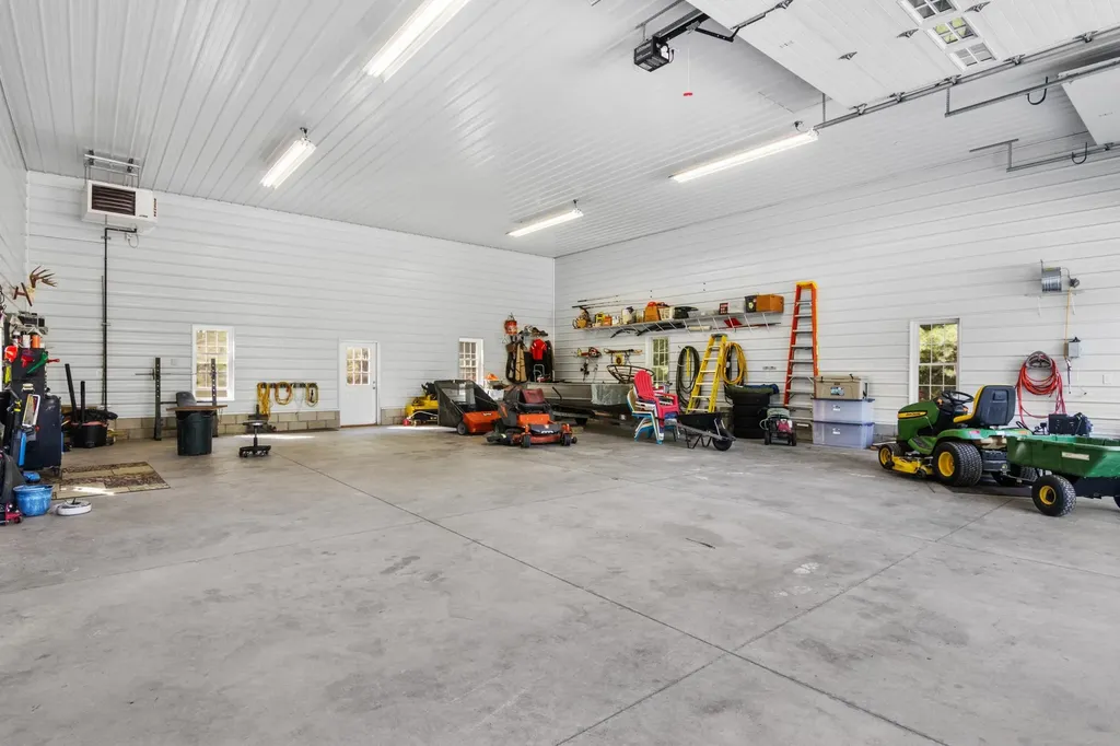 5296 Scofield Trail Whitewater Township MI 49690