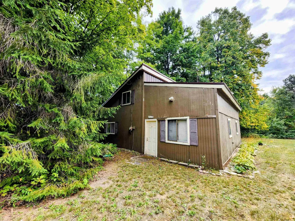 8610 Grassmere Court Mancelona Township MI 49659