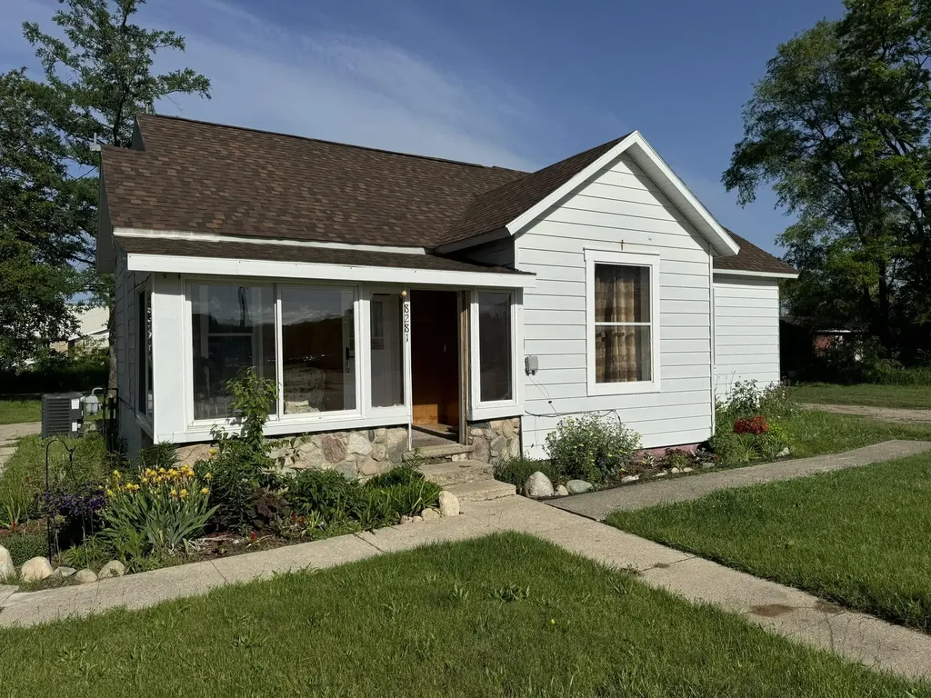8281 Rapid City Road Clearwater Township MI 49676
