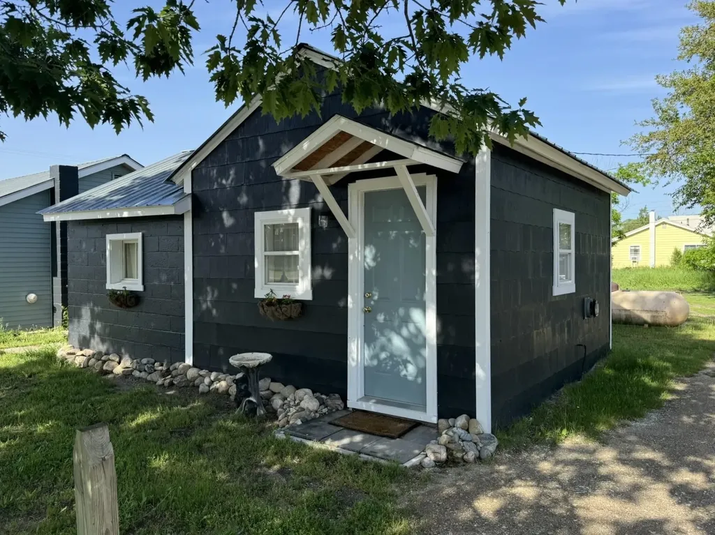 8281 Rapid City Road Clearwater Township MI 49676