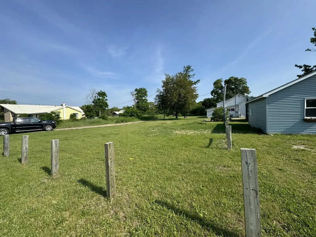 8281 Rapid City Road Clearwater Township MI 49676