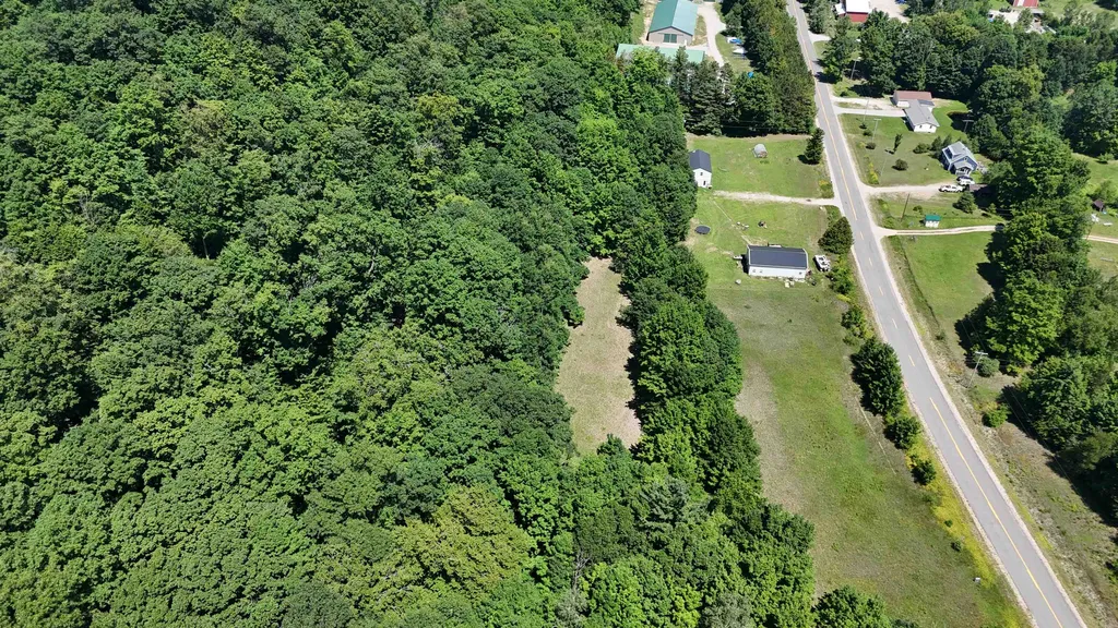 00 S Schomberg Road Leland Township MI 49653