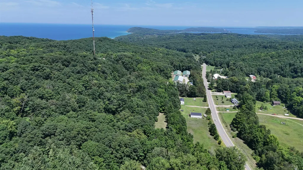 00 S Schomberg Road Leland Township MI 49653