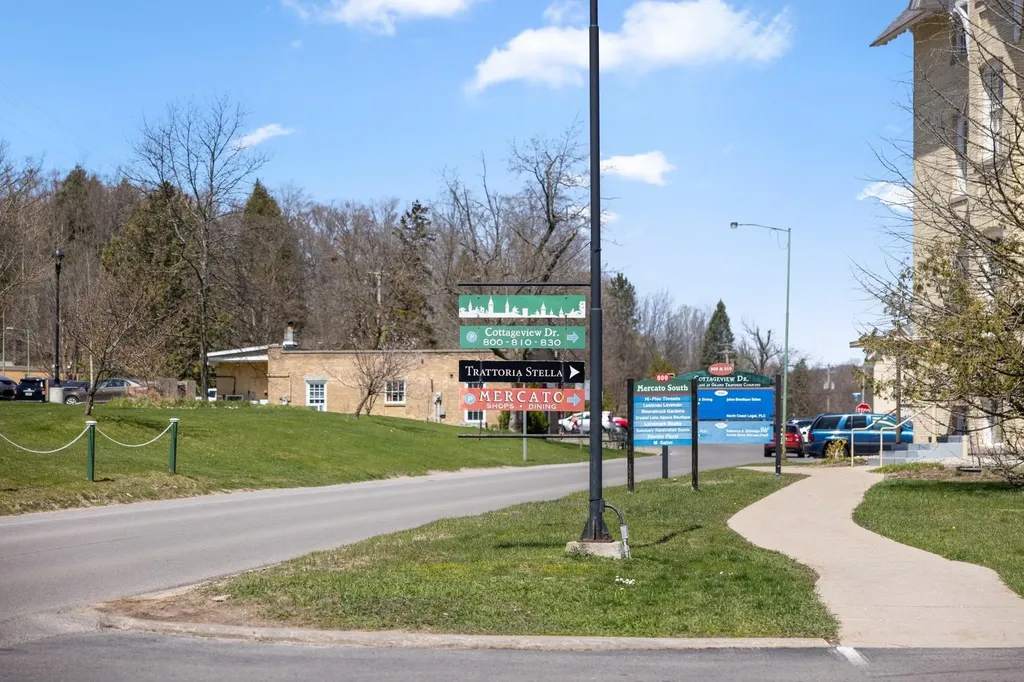 830-204 Cottageview Drive Traverse City City MI 49684