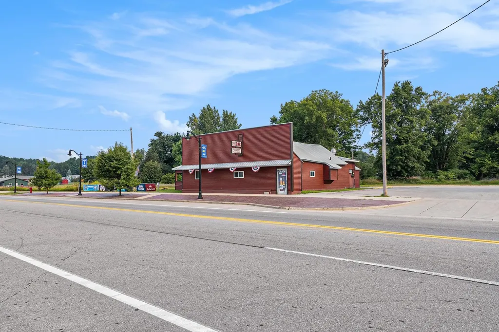 116 W Wexford Avenue Hanover Township MI 49620