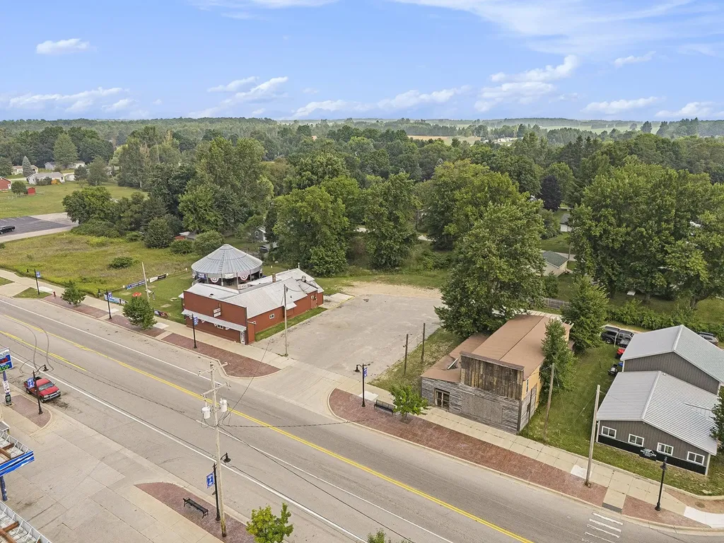 116 W Wexford Avenue Hanover Township MI 49620