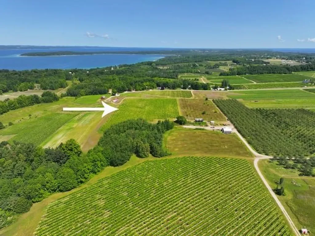 0 Nelson Road Peninsula Township MI 49686