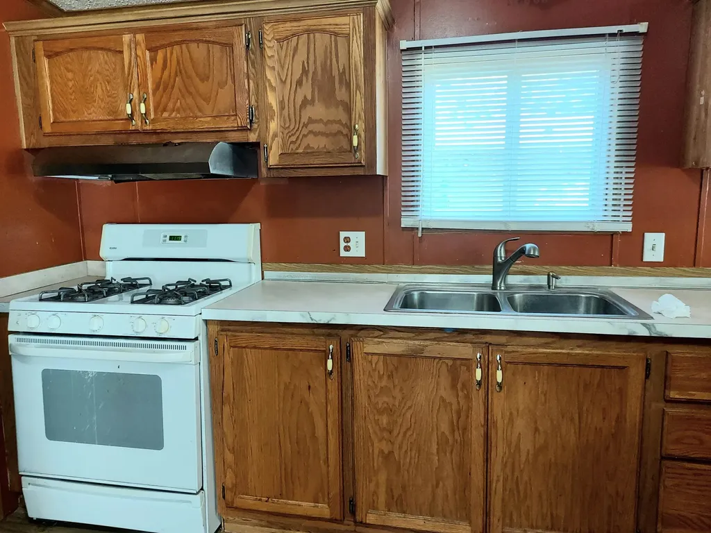 1587 David Place Garfield Charter Township MI 49686