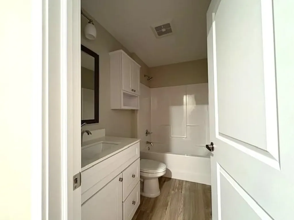 3792 Woodgate Drive East Bay Township MI 49686