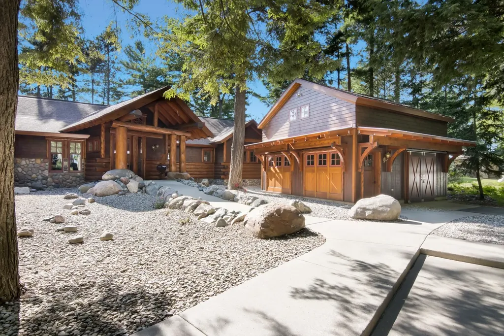 8739 Skegemog Point Road Whitewater Township MI 49690