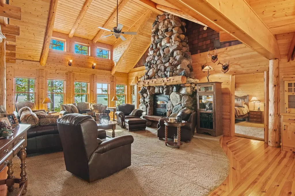 8739 Skegemog Point Road Whitewater Township MI 49690