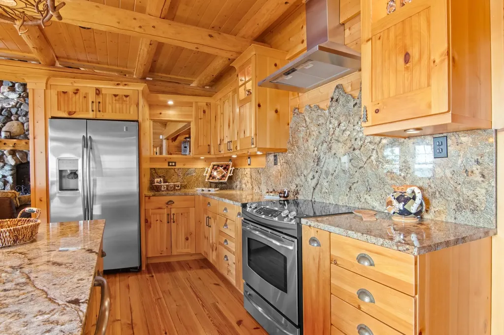 8739 Skegemog Point Road Whitewater Township MI 49690