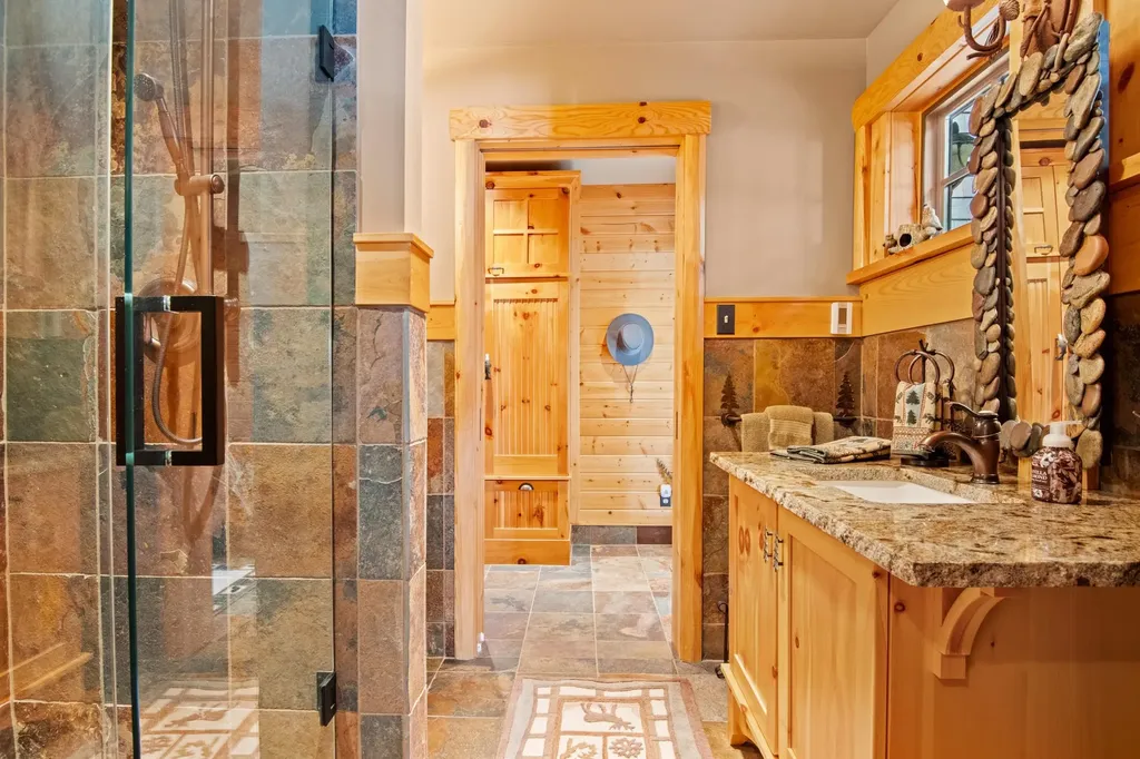 8739 Skegemog Point Road Whitewater Township MI 49690