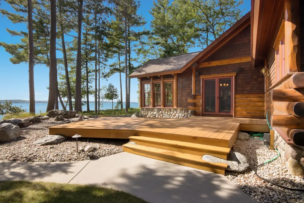 8739 Skegemog Point Road Whitewater Township MI 49690