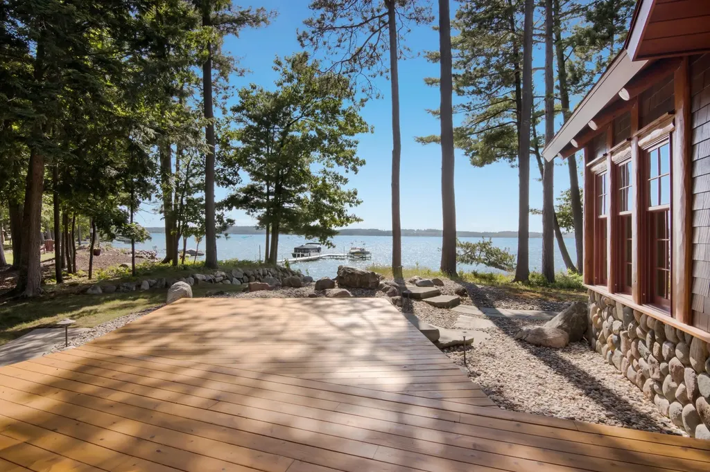 8739 Skegemog Point Road Whitewater Township MI 49690